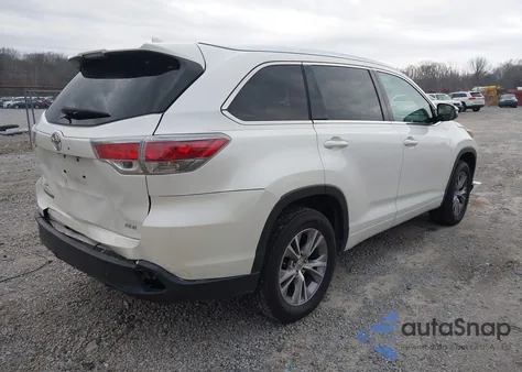 2015 Toyota Highlander Xle V6 z USA, uszkodzony, nr VIN 5TDKKRFHXFS091272